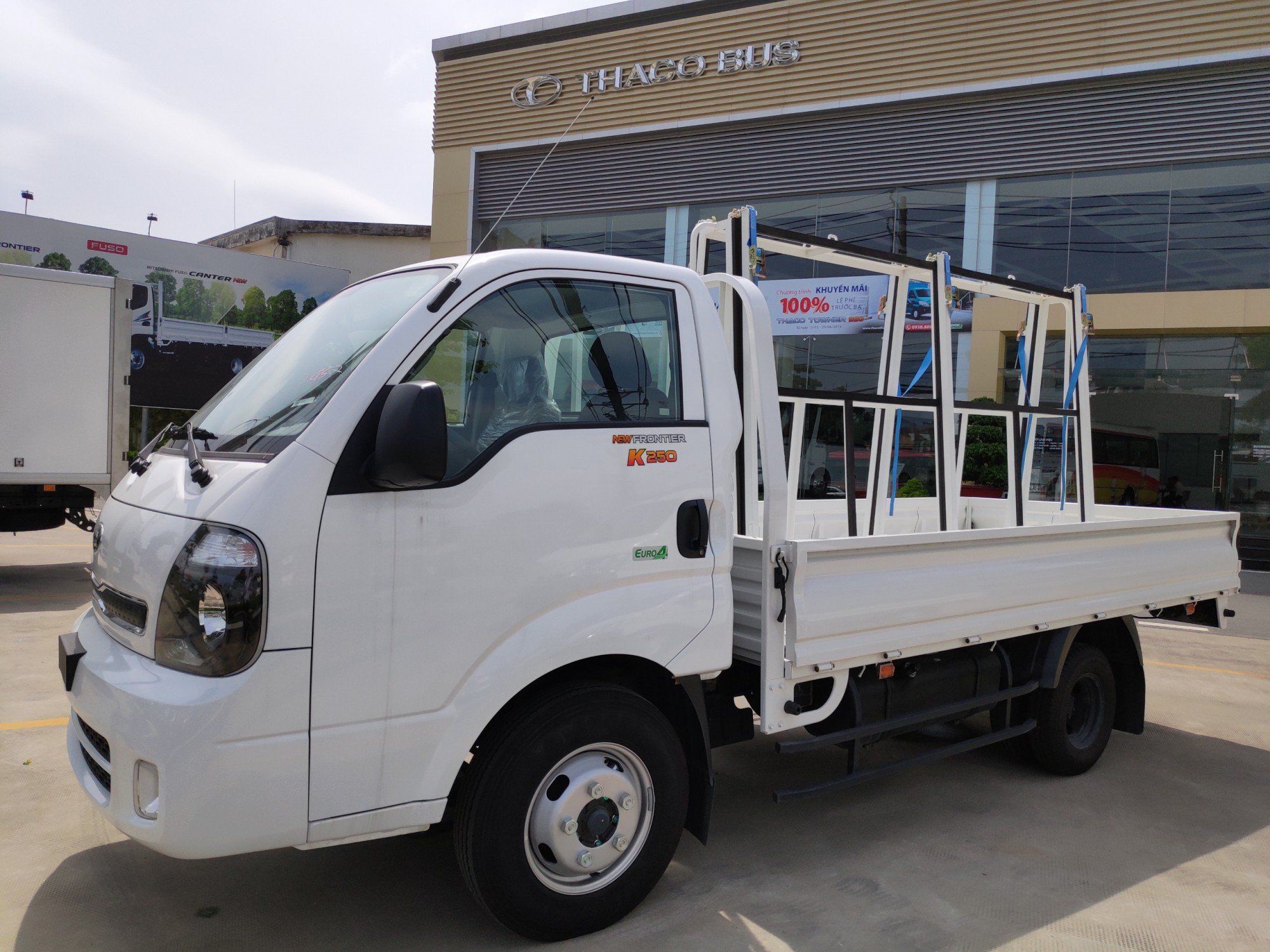 Kia K250 - Gía Chở Kính - 2.490kg