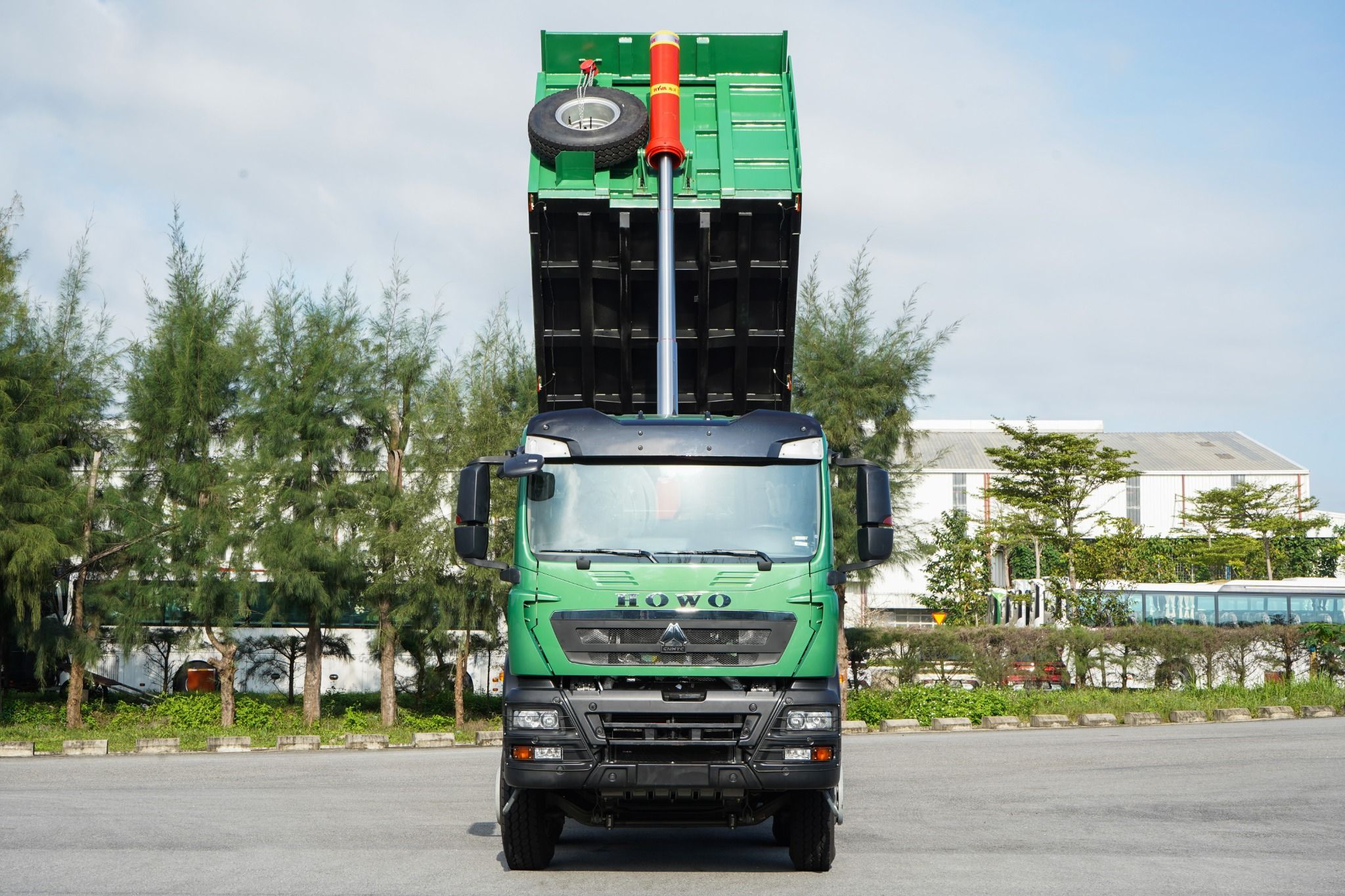 HOWO TX D800 | Xe Ben Howo 4 Chân