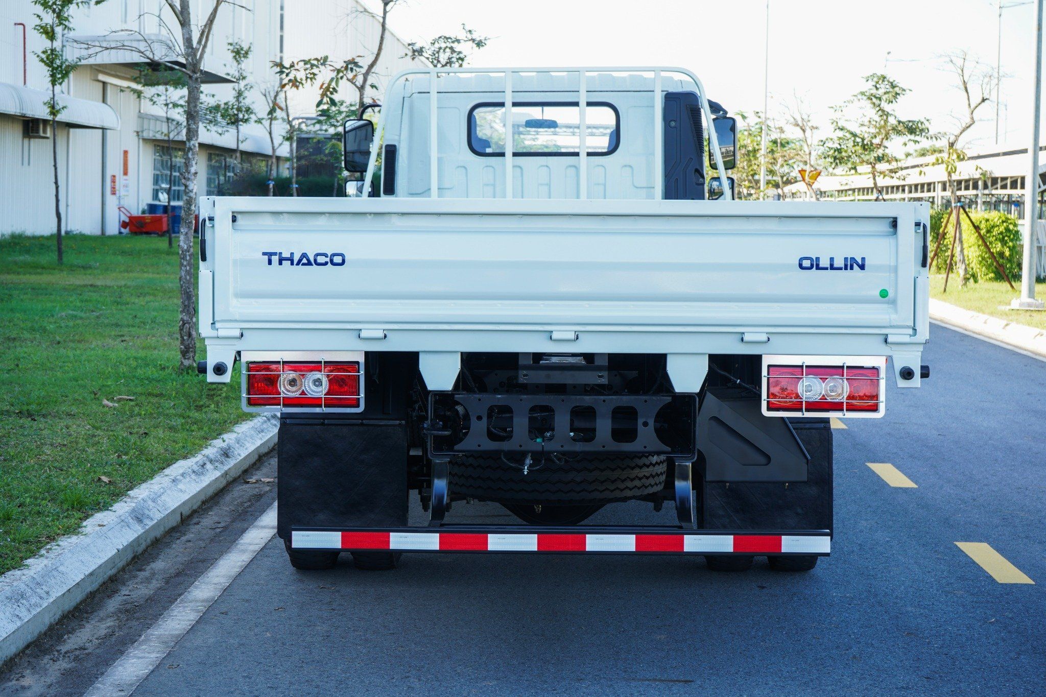 XE TẢI THACO OLLIN S720 6.8 TẤN THÙNG 6M2