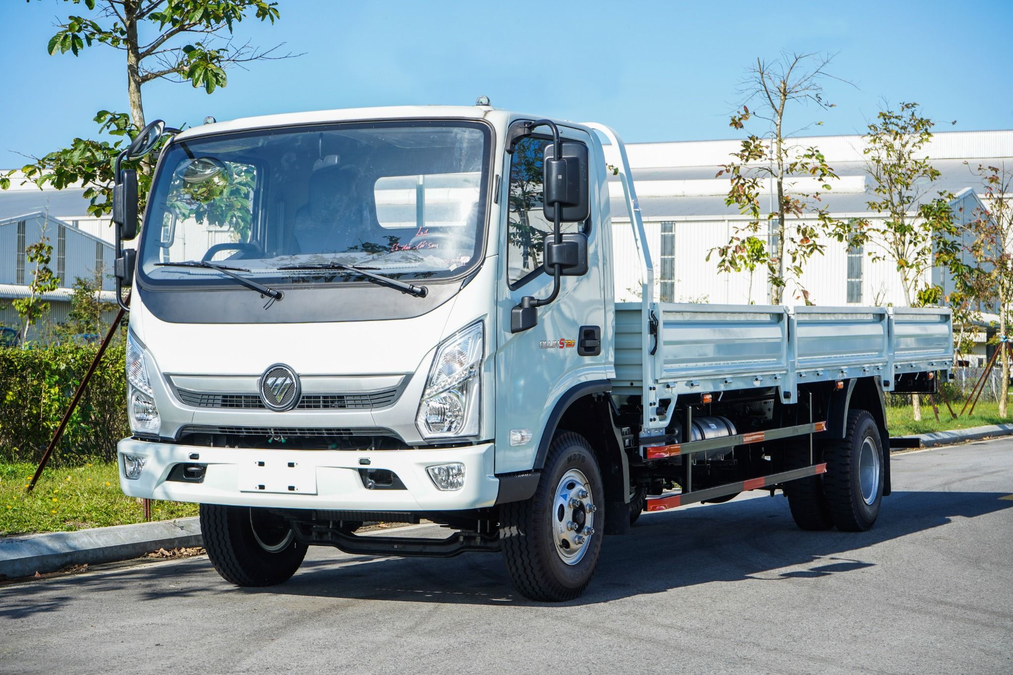 XE TẢI THACO OLLIN S720 6.8 TẤN THÙNG 6M2