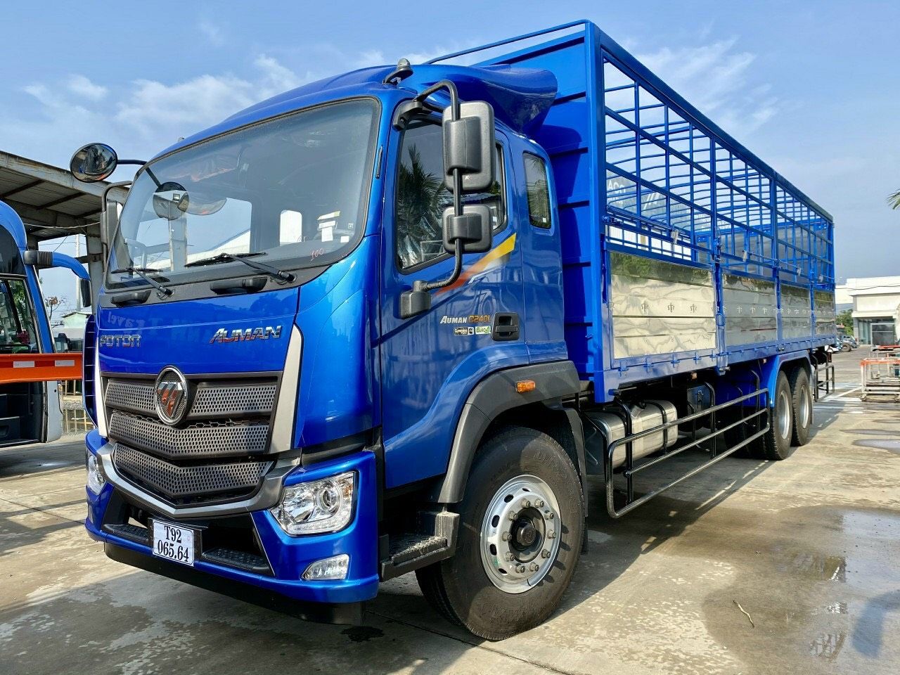 XE TẢI FOTON AUMAN C340 THÙNG MUI BẠT TẢI 20 TẤN MỚI NHẤT