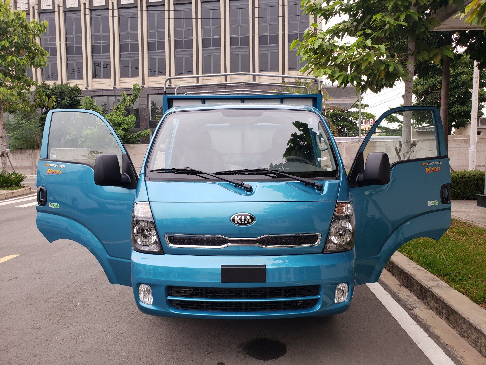 KIA FRONTIER K200 - MUI BẠT 1950KG