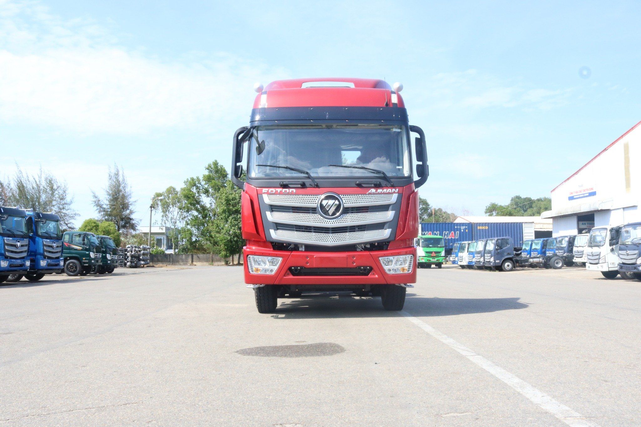 XE ĐẦU KÉO THACO FOTON AUMAN FV400 ĐỘNG CƠ CUMMINS 400PS