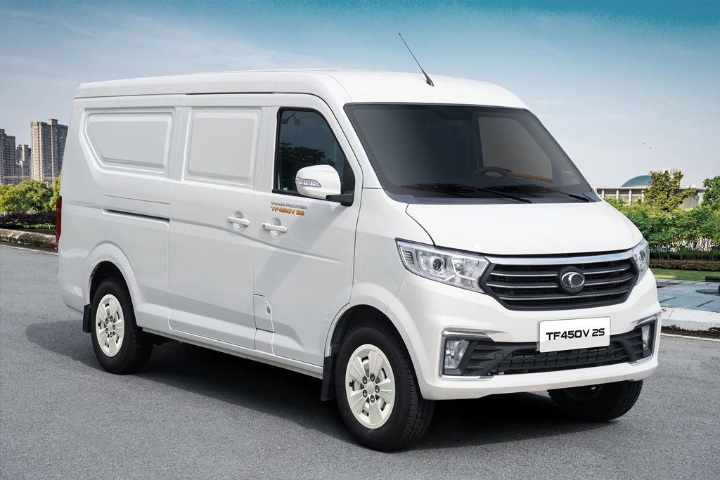 THACO TOWNER VAN