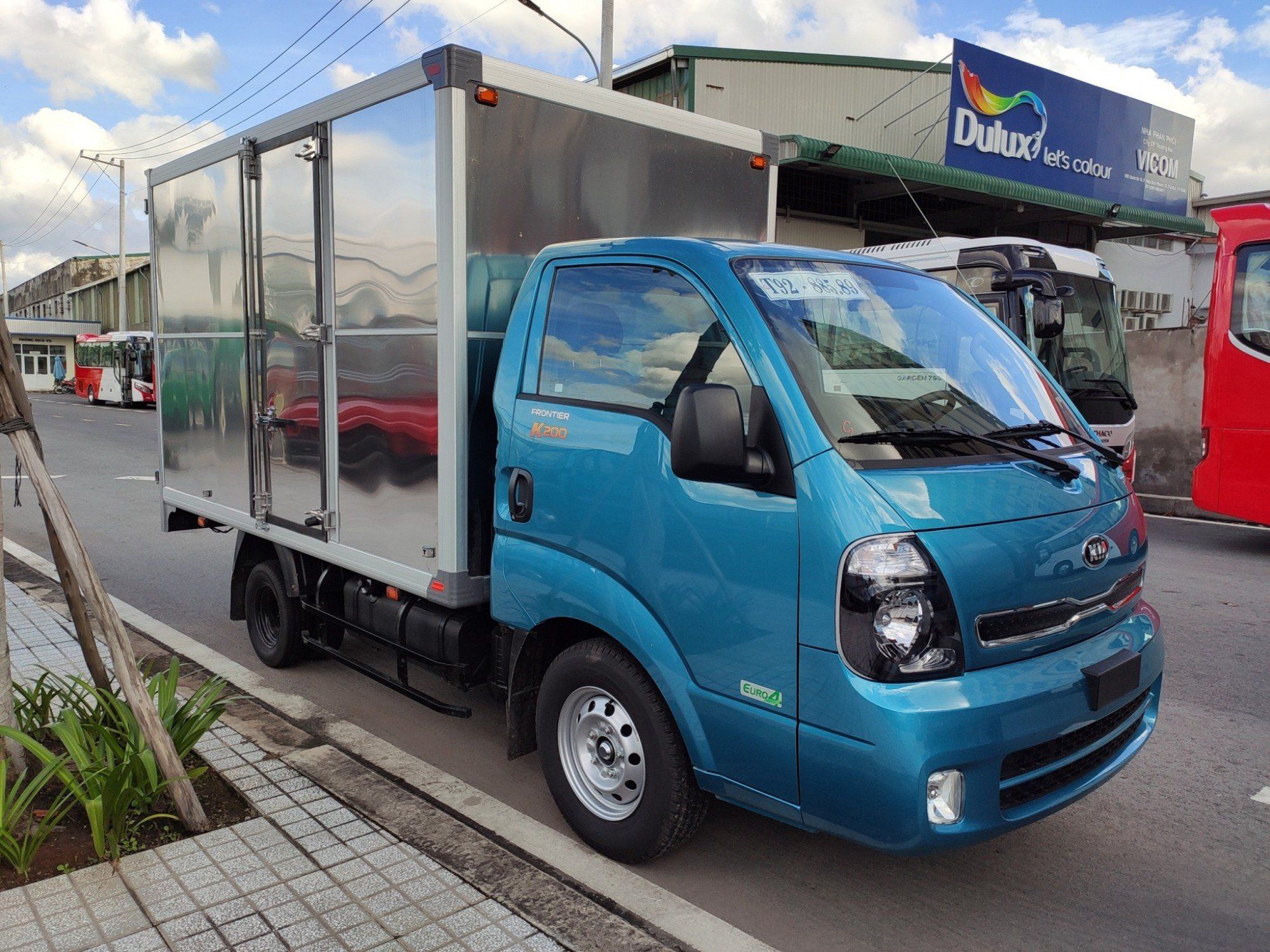 KIA K149 - THÙNG KÍN - 1,49 TẤN