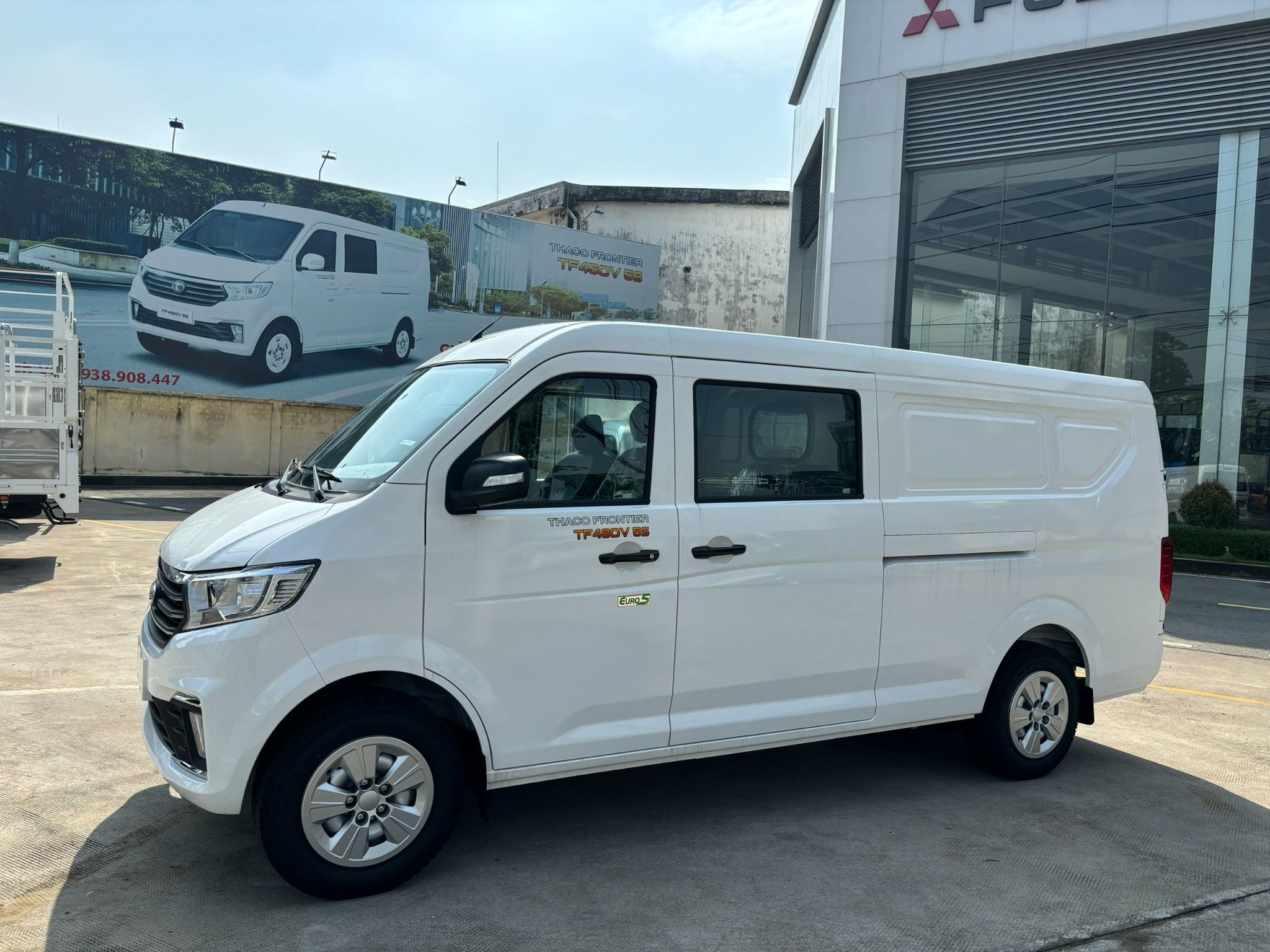 XE TẢI VAN THACO 5 CHỖ | TF480V 5S | 750 KG | THÙNG 1,9M