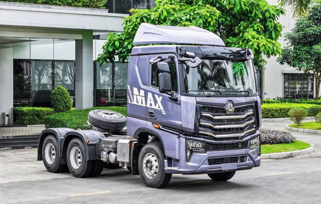 XE ĐẦU KÉO SINOTRUK 6X4 - HOWO MAX