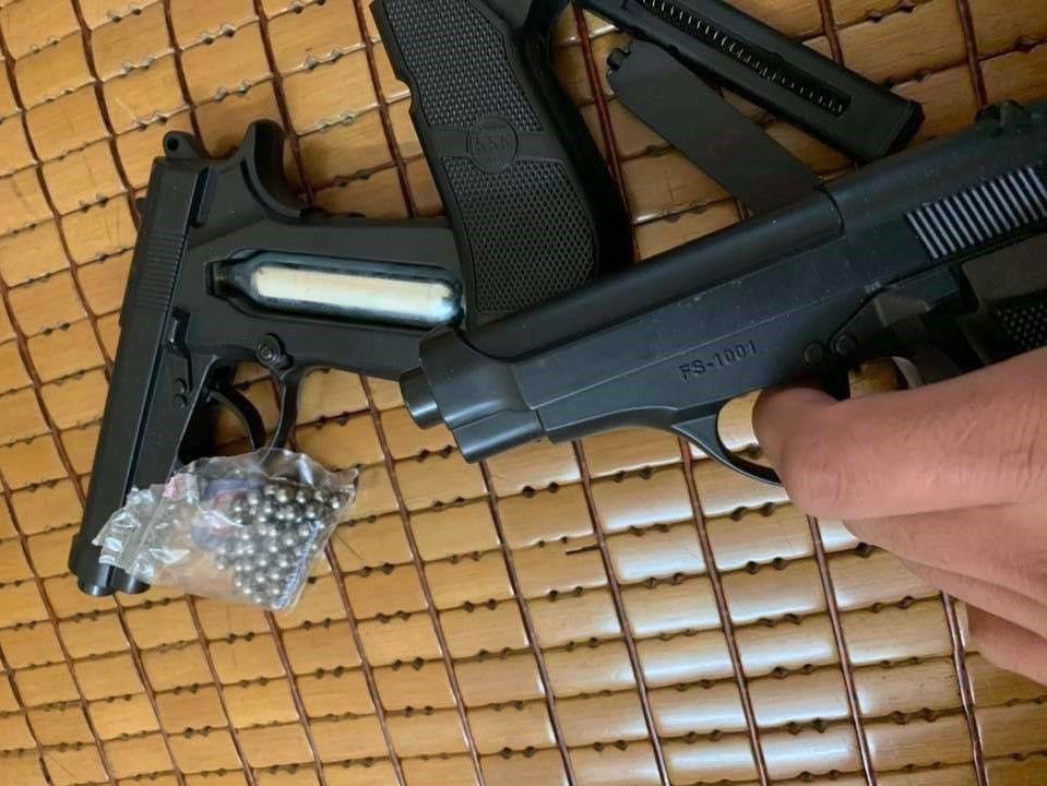 Súng bắn đạn bi sắt M84 Airsoft