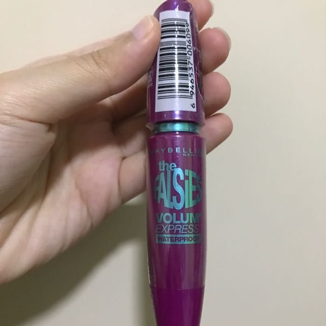 Mascara Falsies MAYBELLINE (MP1347)