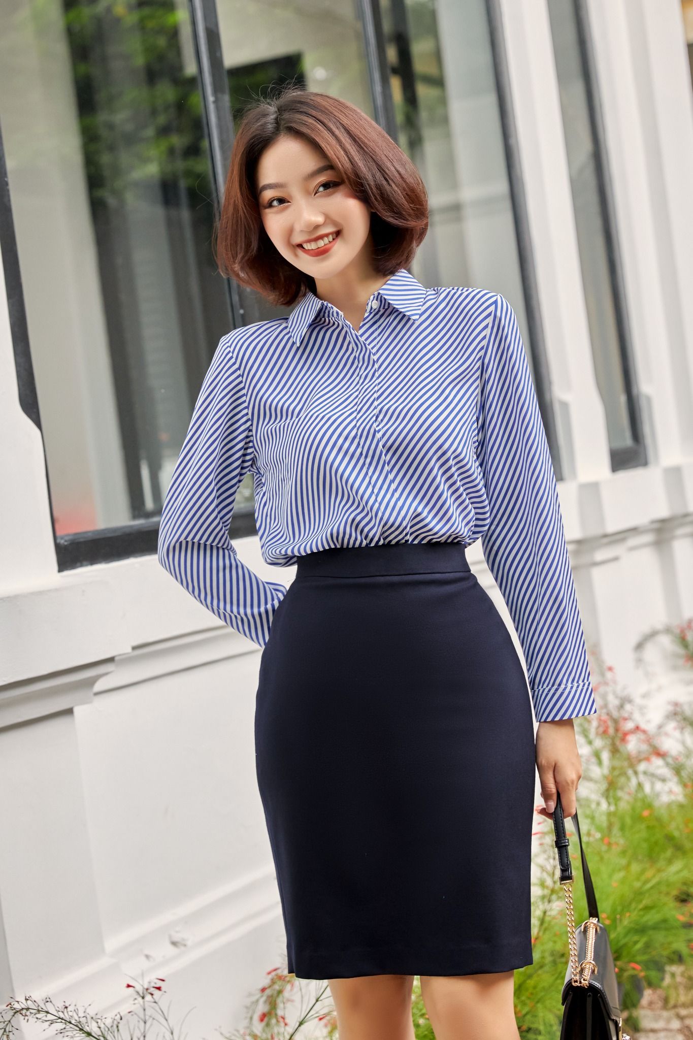 Chân Váy Bút Chì Ngang Gối YVB014