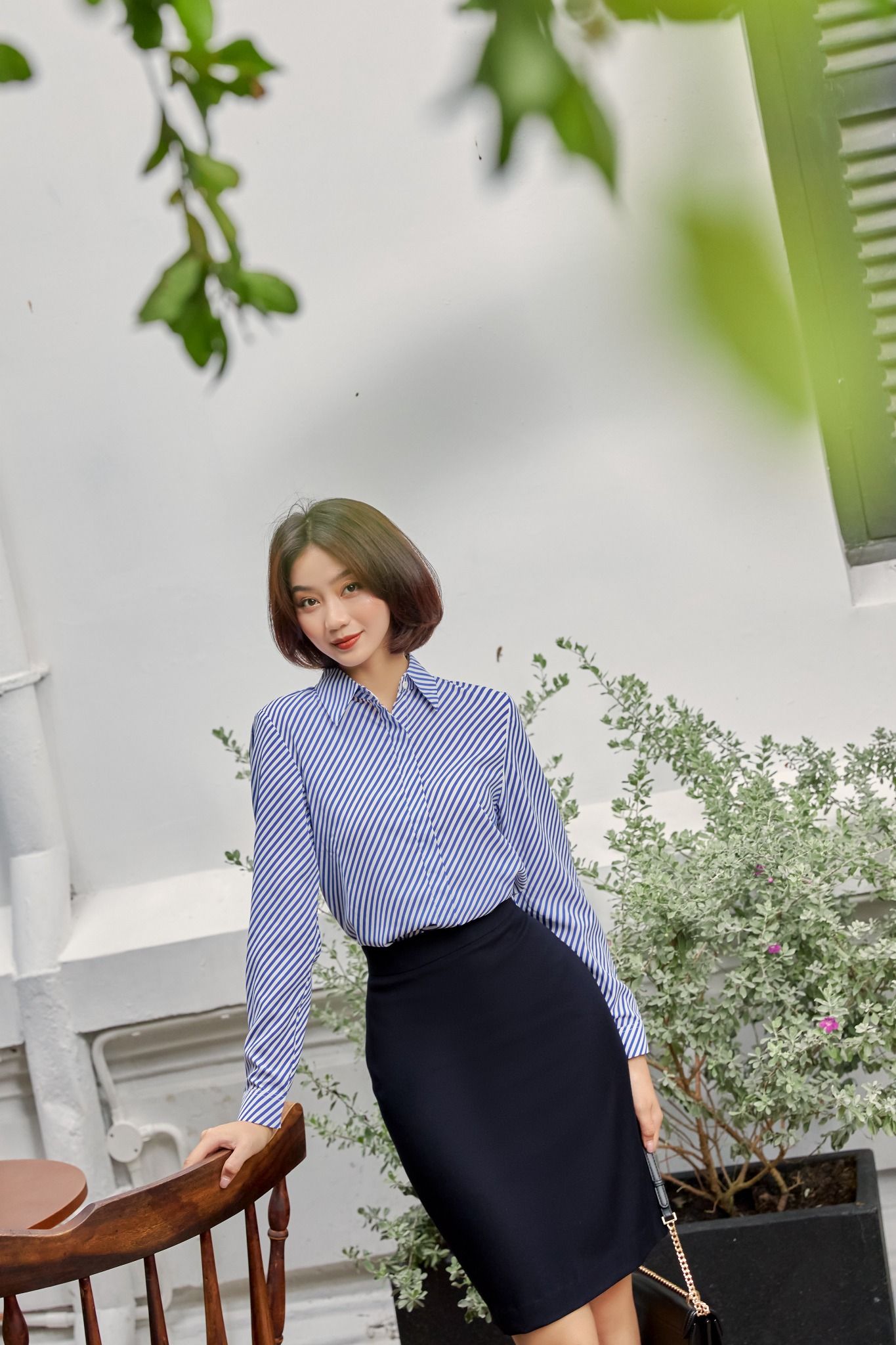 Chân Váy Bút Chì Ngang Gối YVB014