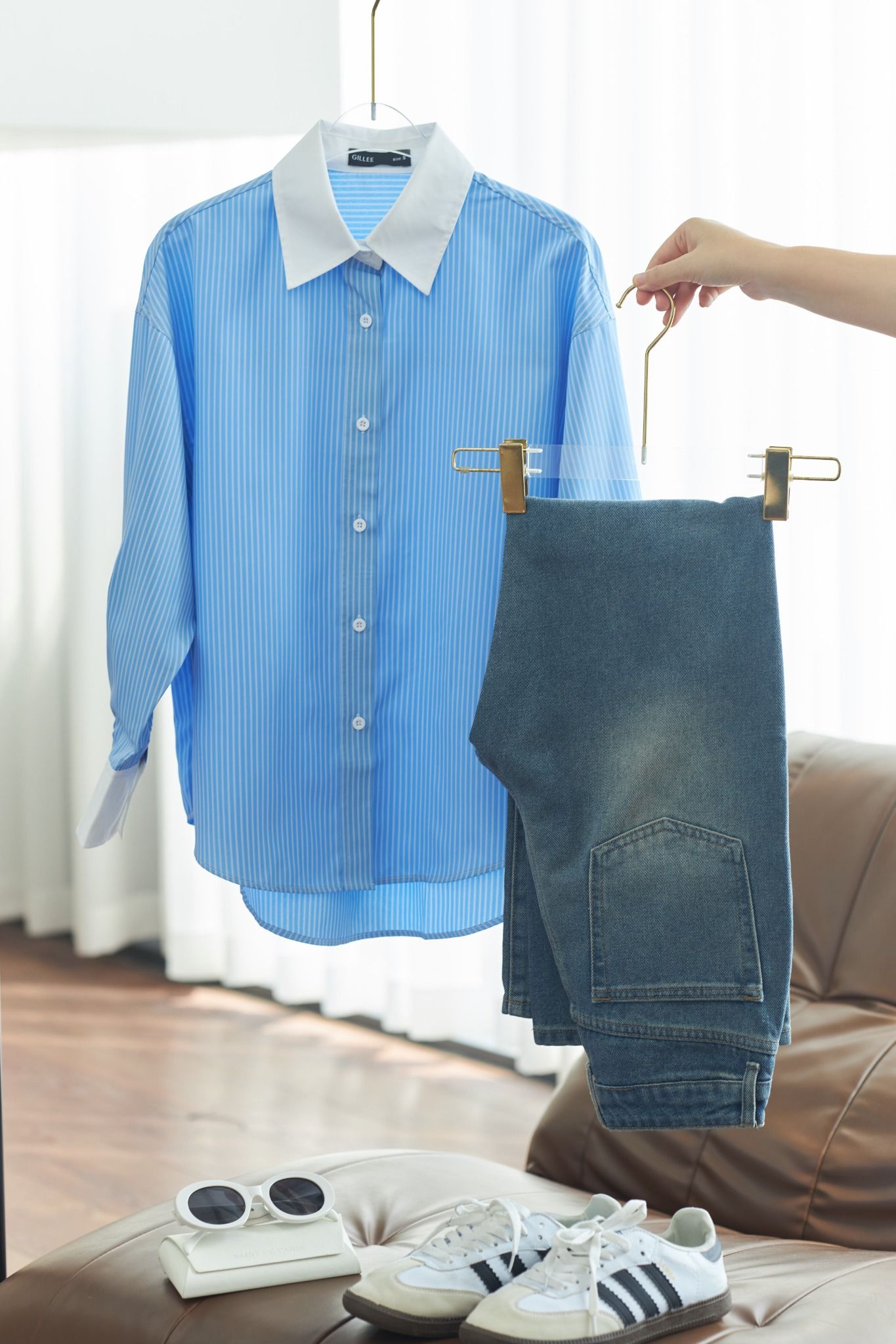 Áo Sơ Mi Sọc Phối Cổ Oversize FAS354