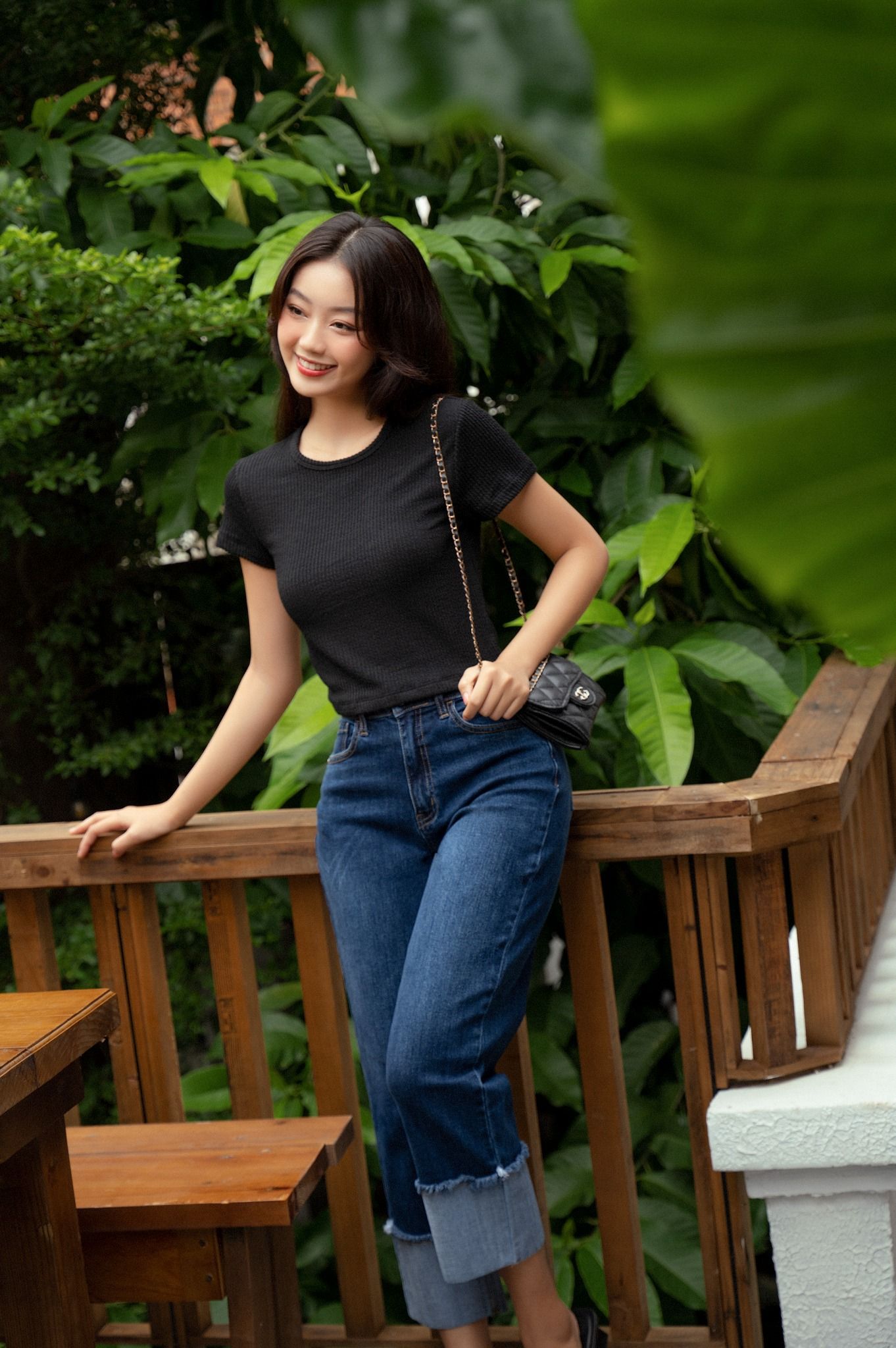 Áo Thun Gân Ngắn FAT052