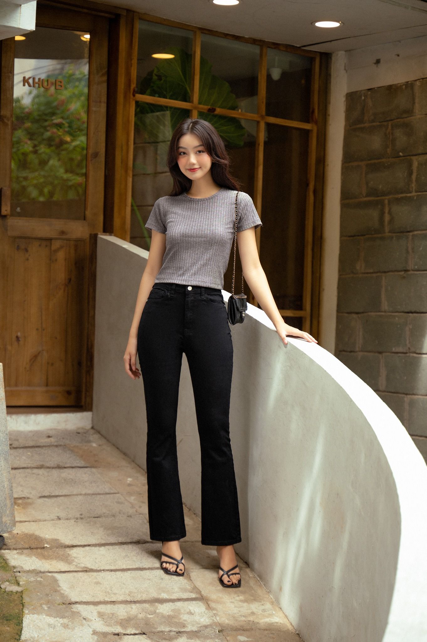 Áo Thun Ngắn Len Gân FAK050