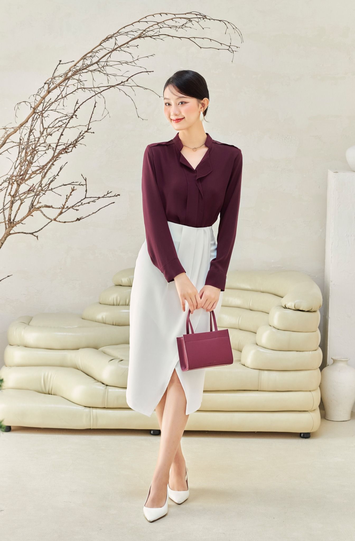 Chân Váy Bút Chì Xếp Ly Chéo FVB026