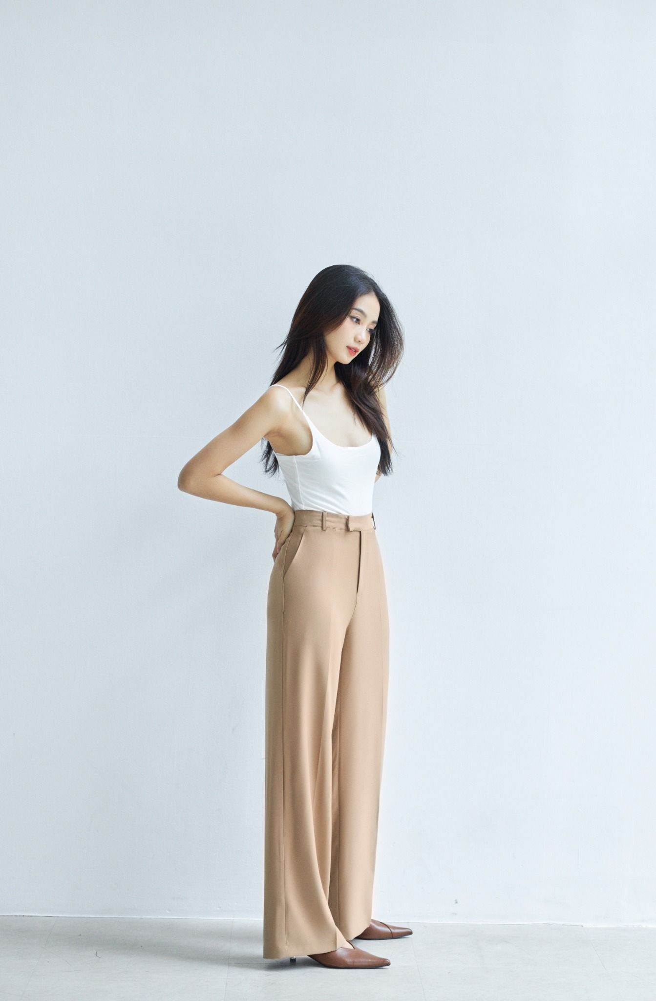 Quần Ống Rộng Trơn FQR036