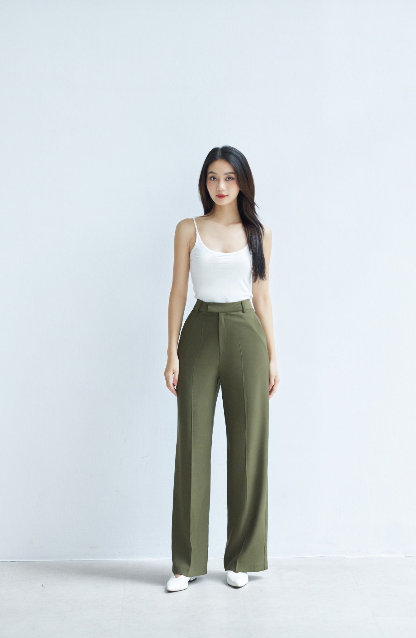 Quần Ống Rộng Trơn FQR036
