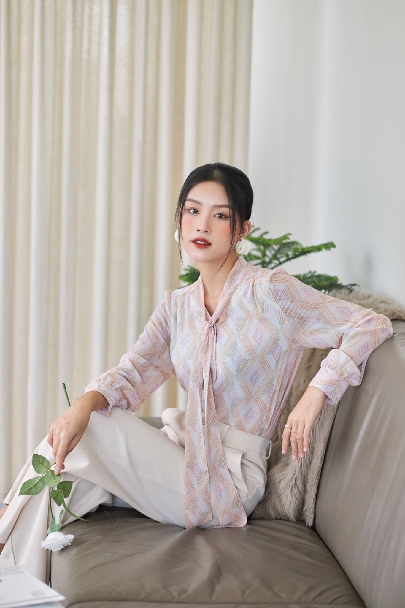 Áo Nơ Voan Hình Thoi FAK061
