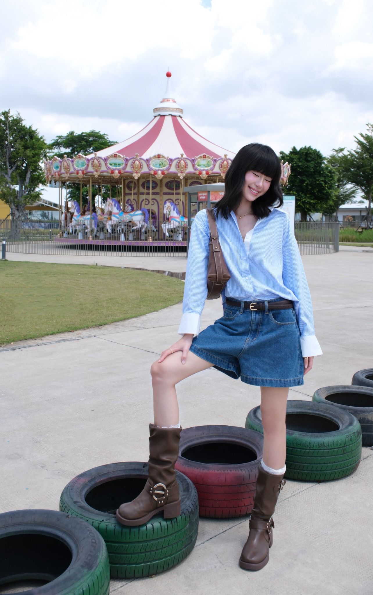 Áo Sơ Mi Sọc Phối Cổ Oversize FAS354
