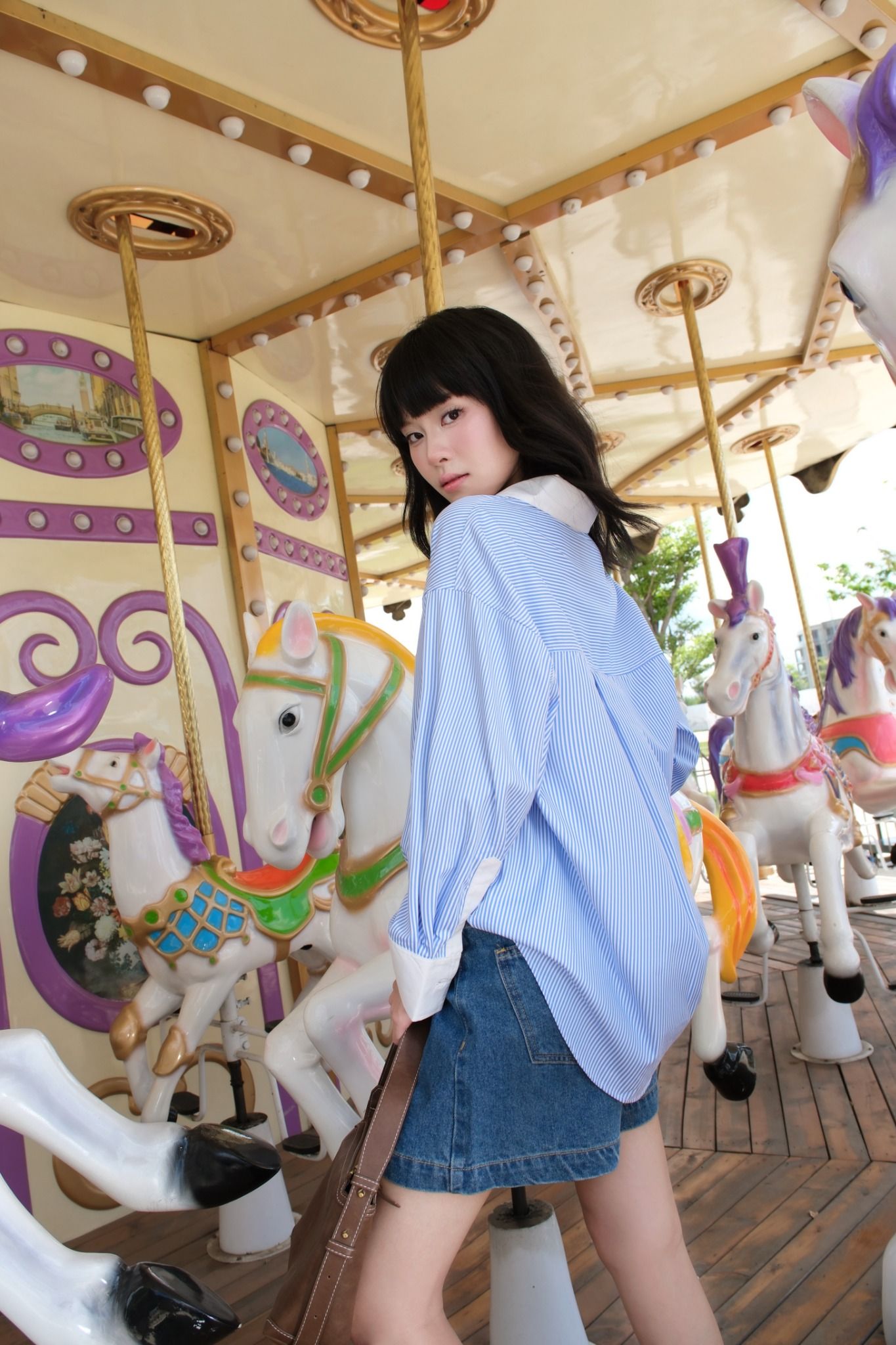 Áo Sơ Mi Sọc Phối Cổ Oversize FAS354