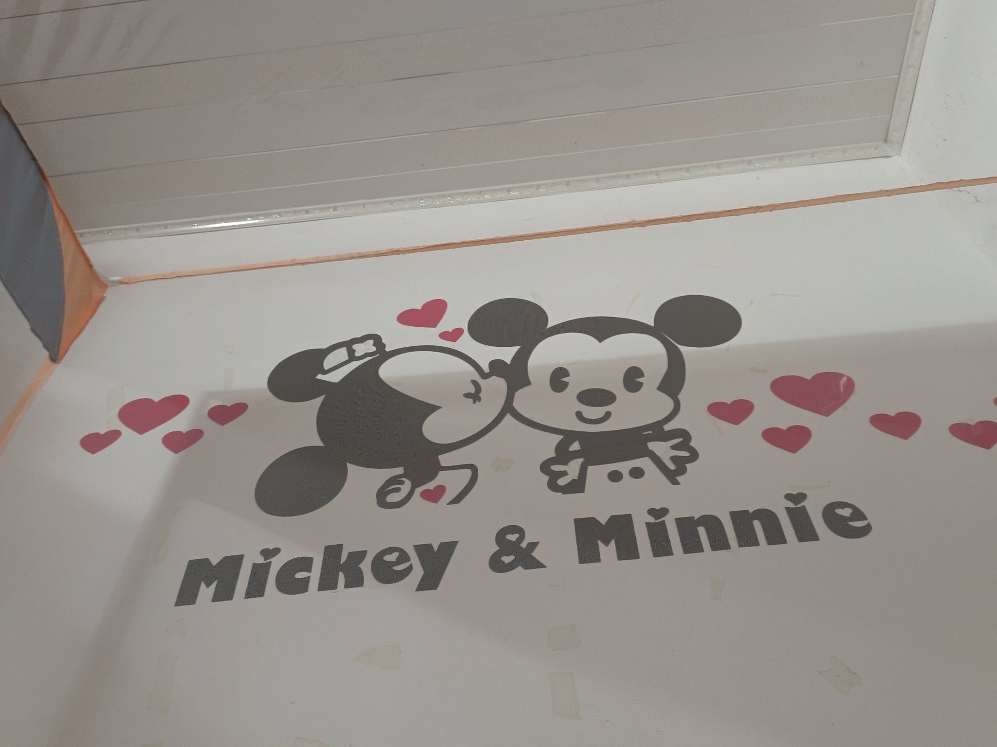 Tranh mica EPeBen dán tường nổi 3d hình mickey và minnie dễ thương decor trang trí phòng ngủ vợ chồng, phòng cho bé
