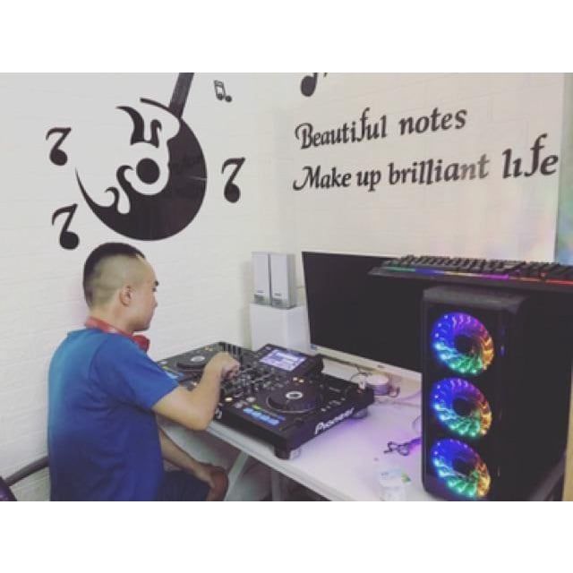 Tranh mica EPeBen dán tường nổi 3d hình nốt nhạc cây đàn tình yêu decor trang trí phòng khách, phòng ngủ