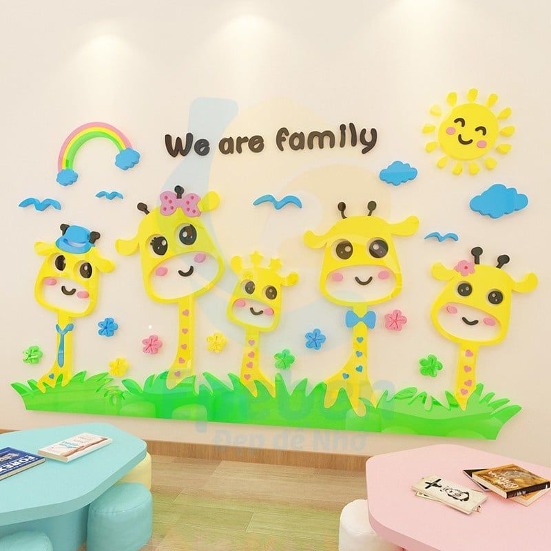 Tranh mica EPeBen dán tường nổi 3d hình we are family gia đình hươu decor trang trí mầm non, phòng cho bé