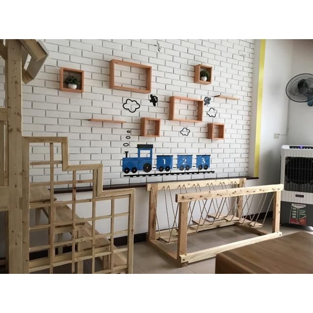 Tranh mica EPeBen dán tường nổi 3d hình đoàn tàu dễ thương decor trang trí mầm non, phòng cho bé, Chân Tường