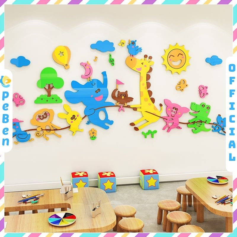 Tranh mica EPeBen dán tường nổi 3d hình Muông thú kéo co decor trang trí nhà trẻ, phòng cho bé
