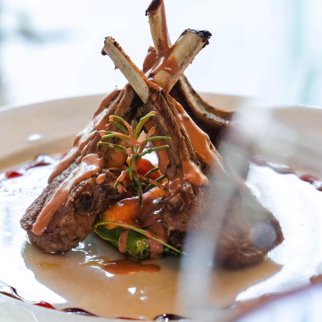 Lamb ribs with wine sauce or Rosemary sauce - Sườn Cừu