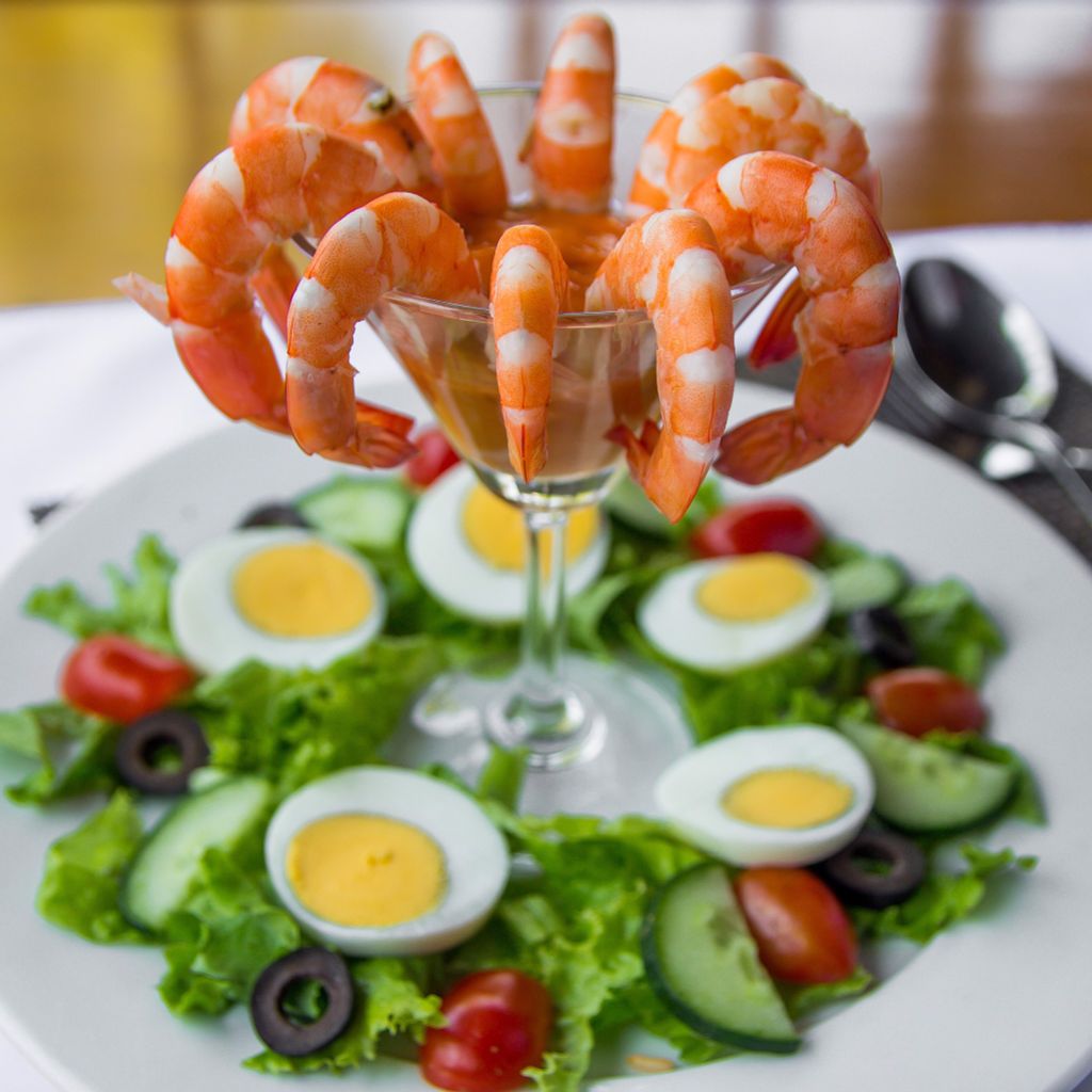  Shrimp cockctail - Salad Tôm Móc Ly 