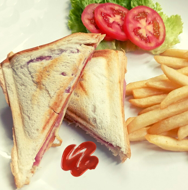  Toasted cheese& ham, sanwich croque monsieur - Bánh Mỳ Kẹp Với Thịt Nguội Và Phomai 