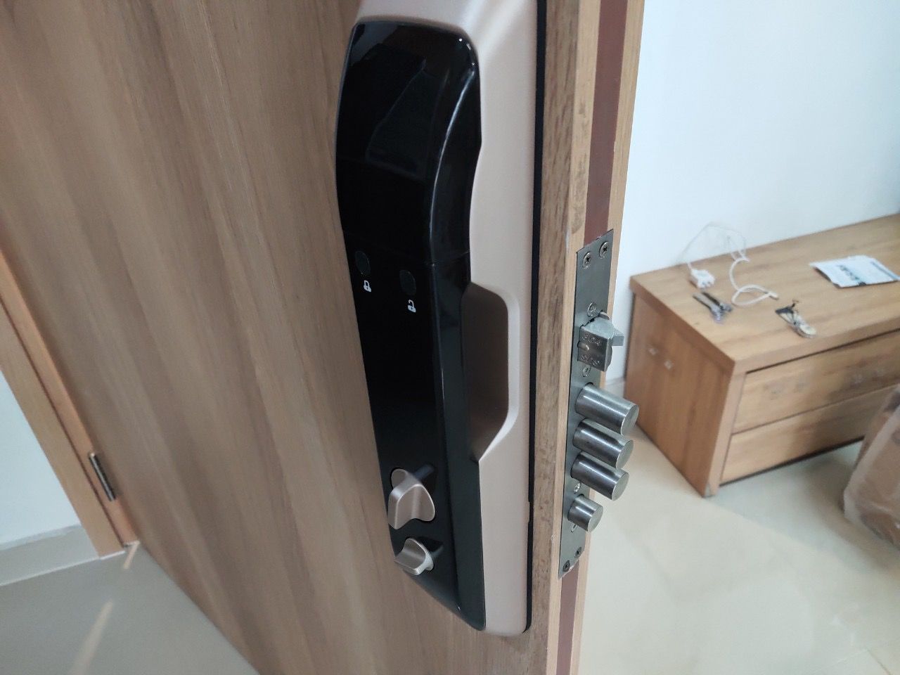 Khóa vân tay cao cấp HPS- P 8030