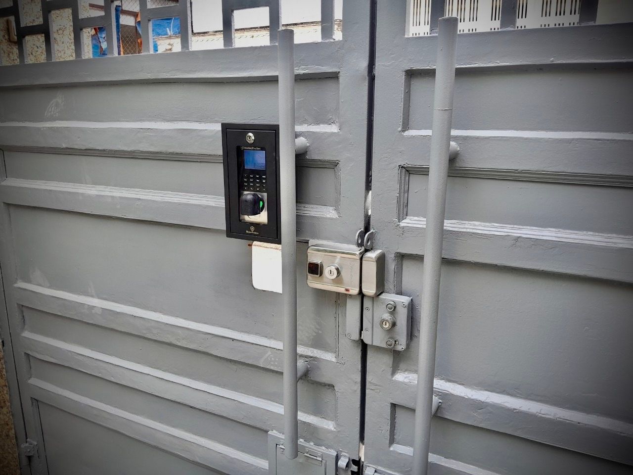 Khóa cổng sắt vân tay ngoài trời HPS- SLPLUS ( F19NP3 FULL)