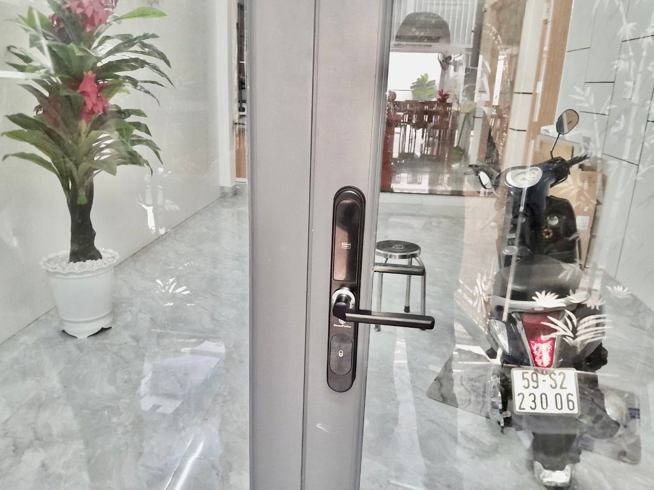 Khóa thẻ từ cửa nhôm HPS- 928