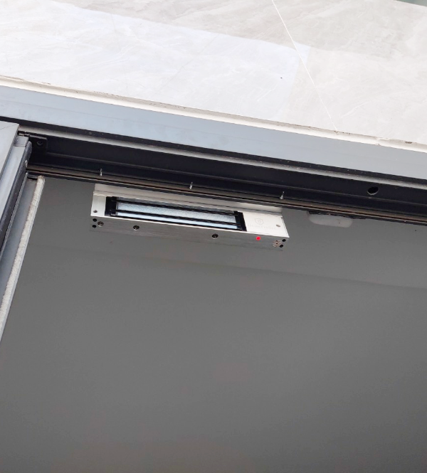 Bộ Khóa Từ Hút Vân Tay HPS- EMLPLUS ( TF1PP3)