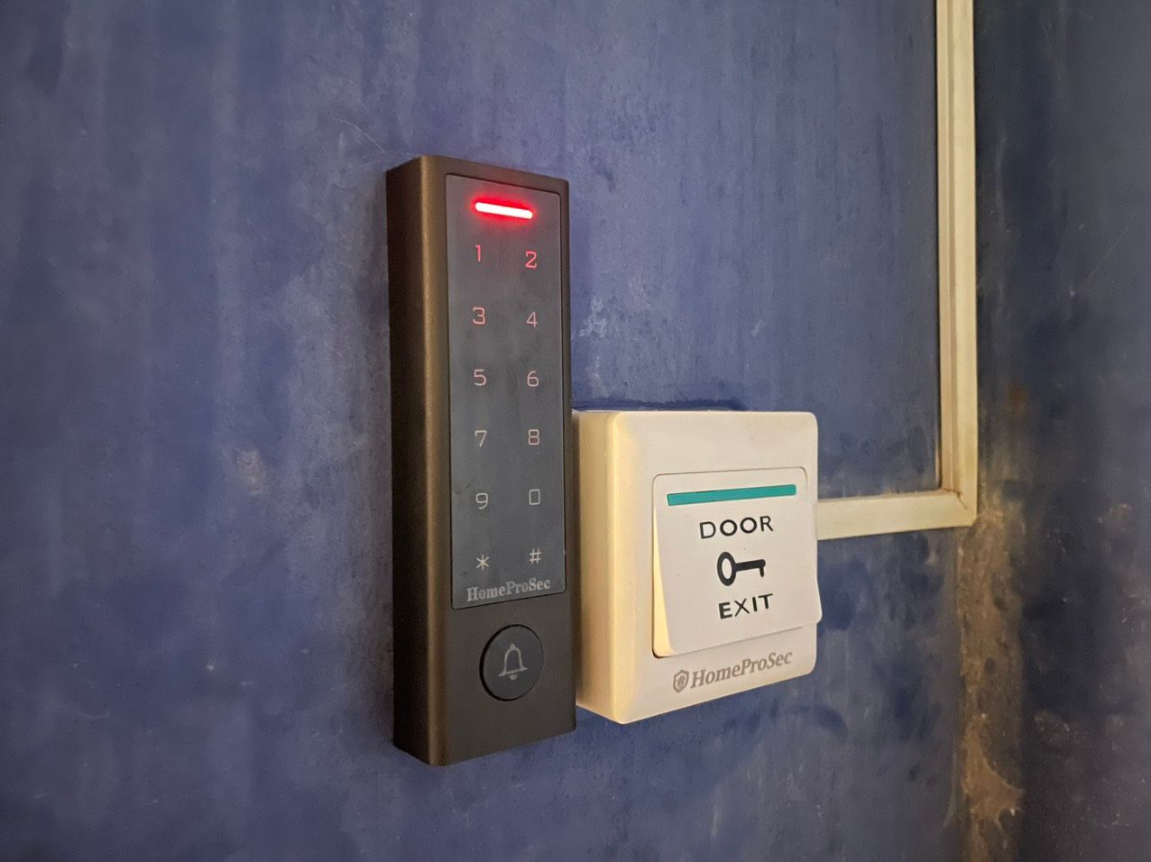 Đầu đọc mật mã/thẻ từ trong nhà HPS- HF4 PC ( TTLOCK )