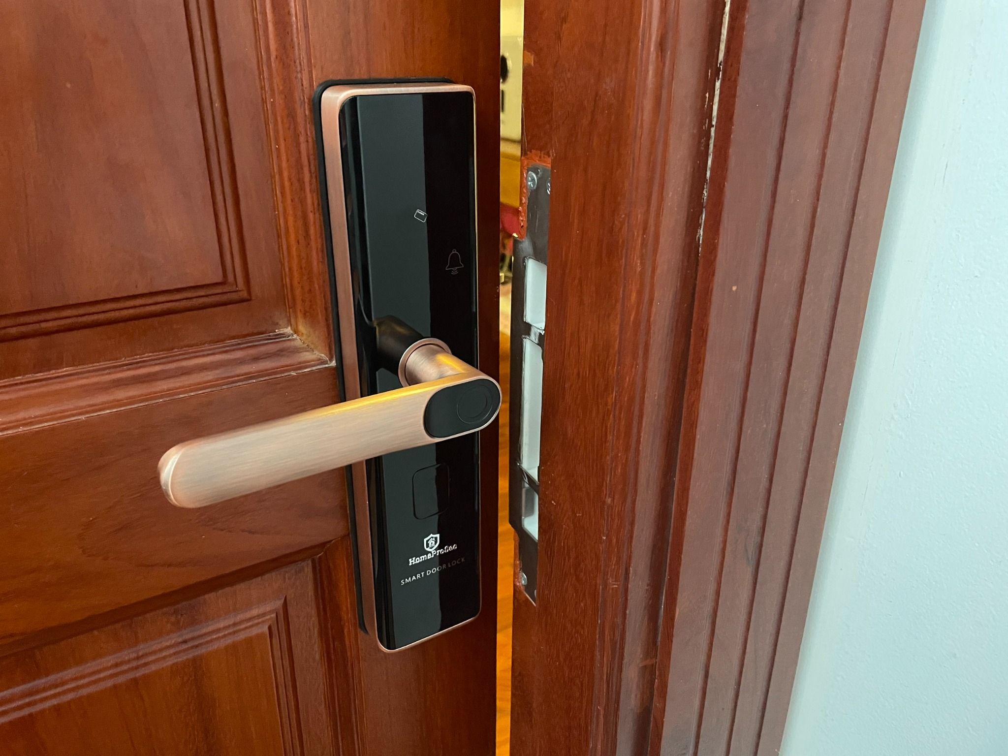 Khóa vân tay cửa gỗ HPS- 3328 (Tuya)