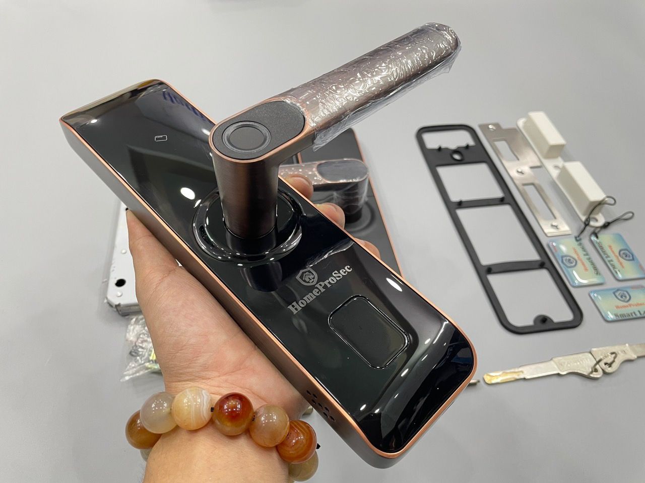 Khóa vân tay cửa gỗ HPS- 3326 (Tuya)