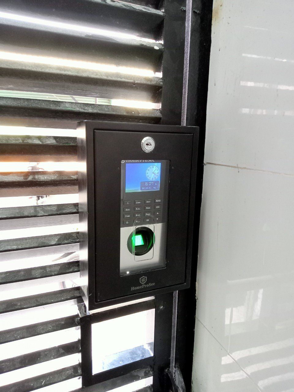 Khóa cổng vân tay 2 khóa HPS- F19V- 2L- FULL-1( UPS- R- BD- BOX)