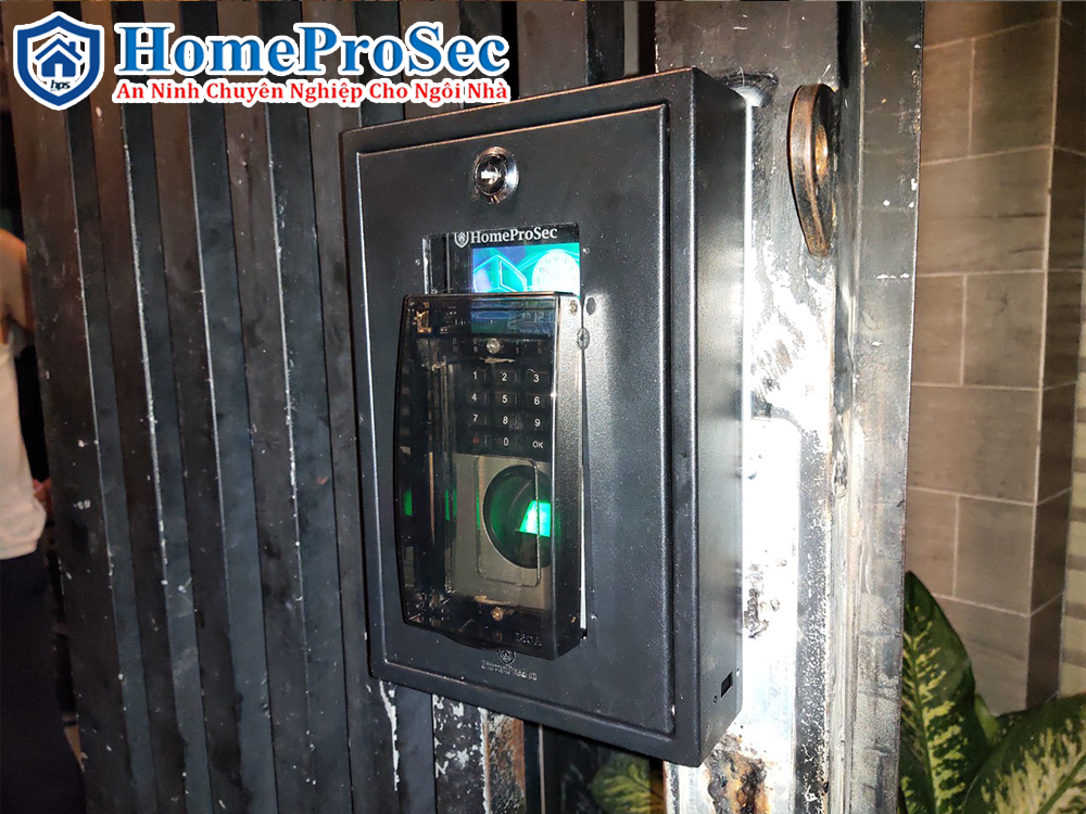 HPS- SLPRO ( F19VP8 - UPS)- Bộ khóa cổng thông minh –Quản Lý lịch sử ra vào HomeProSec HPS- SLPRO ( F19VP8 - UPS)