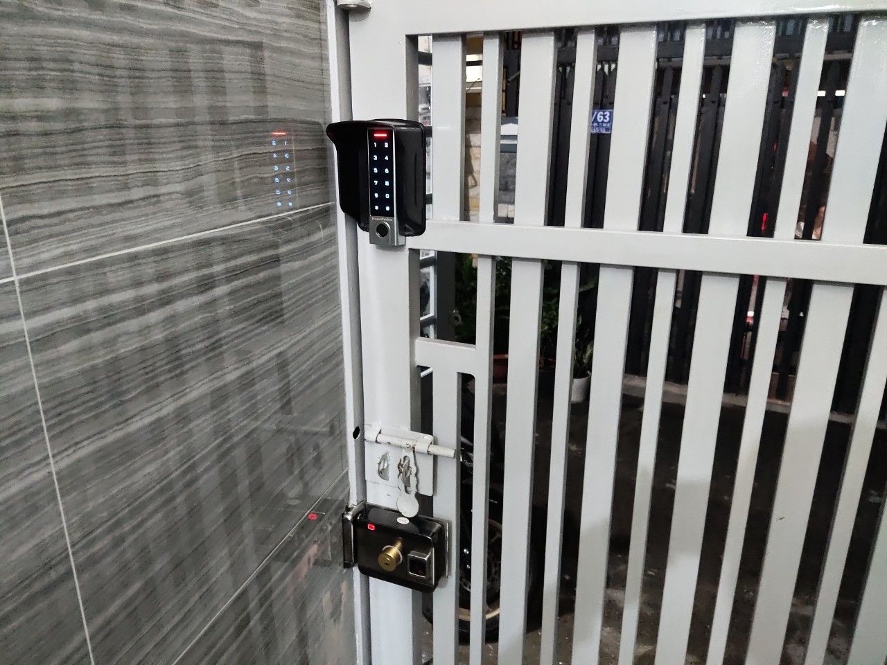 Vân tay ngoài trời HPS- HF3 ( Tuya)