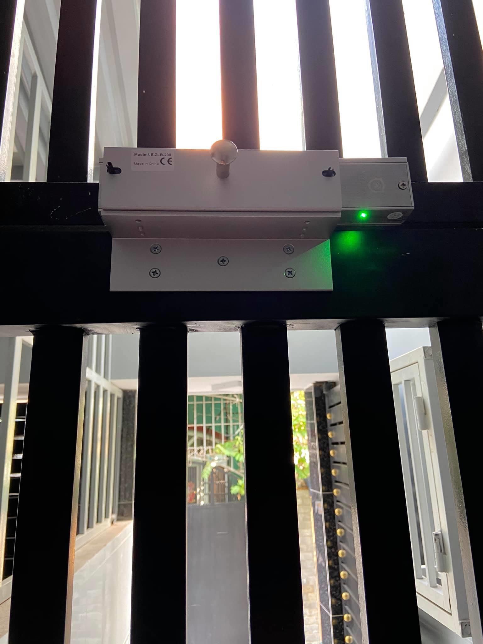 Khóa Từ Hút HPS - EML 290D