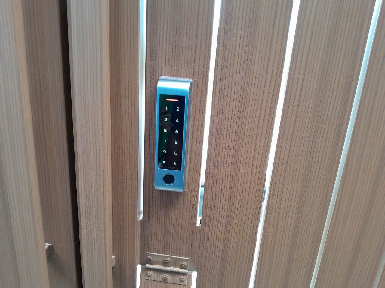 Khóa cổng vân tay inox HPS- SLPLUS ( HF5P3- ttlock/Tuya)