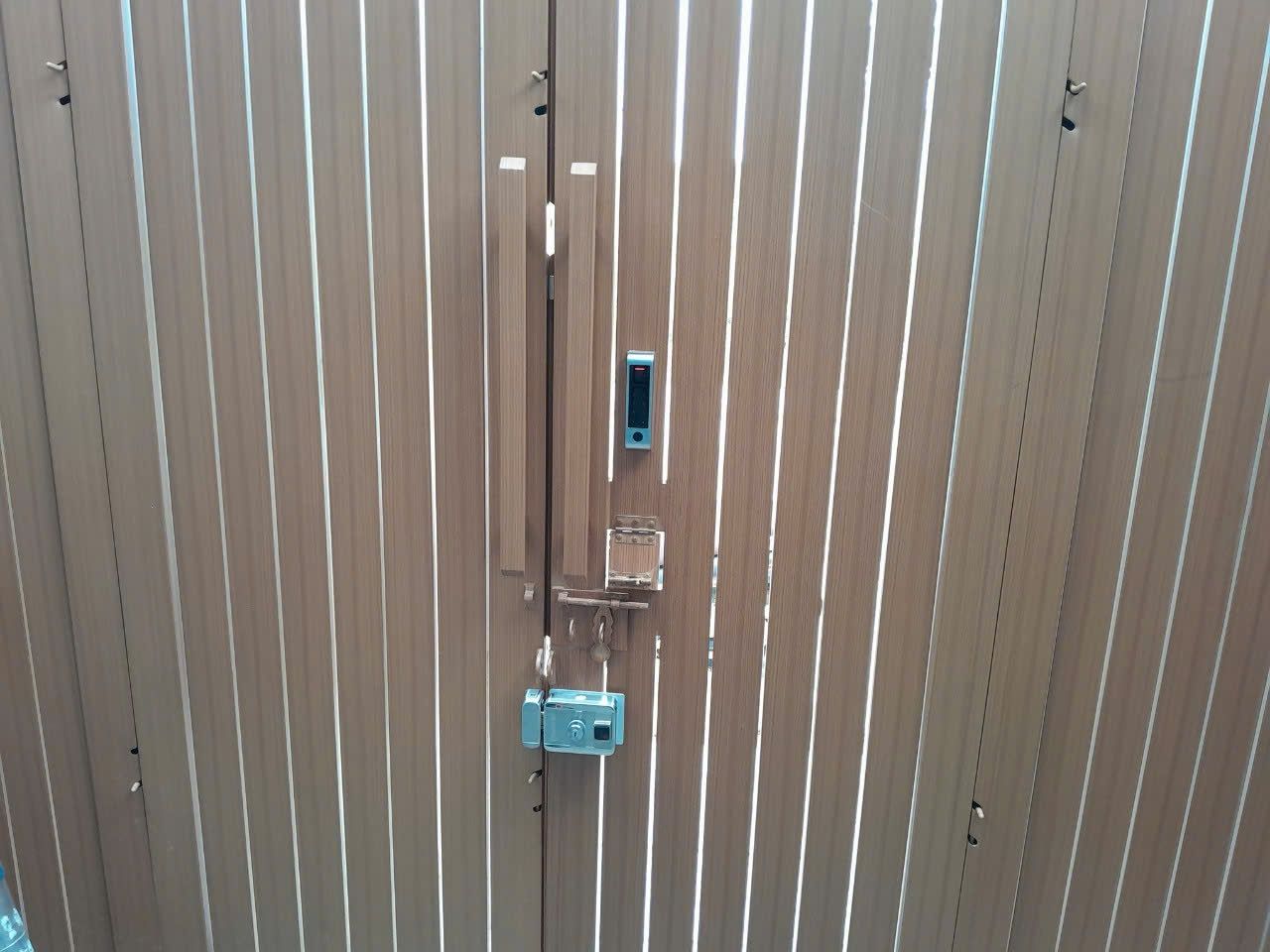 Khóa cổng vân tay inox HPS- SLPLUS ( HF5P3- ttlock/Tuya)