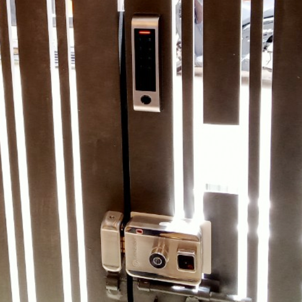Bộ khóa cổng vân tay inox HPS- SLIPRO ( HF5P8 - UPS - ttlokc/tuya)