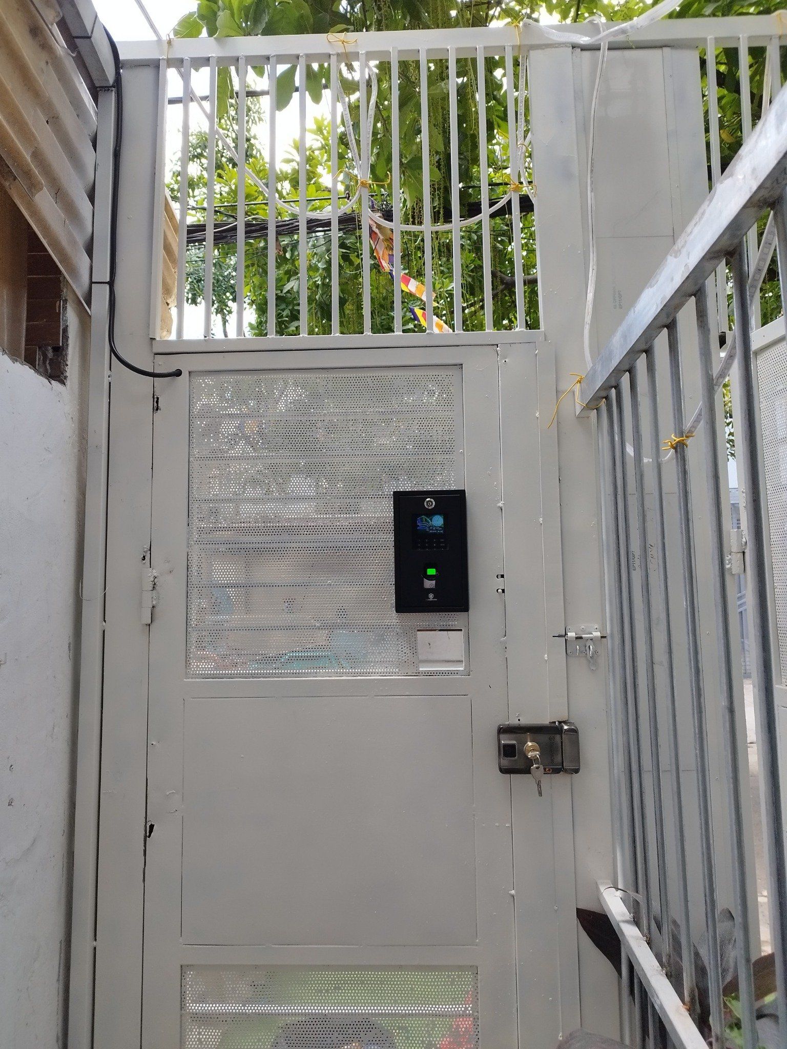 Hộp bảo vệ chuyên dụng ngoài trời Box 02 (FULL)