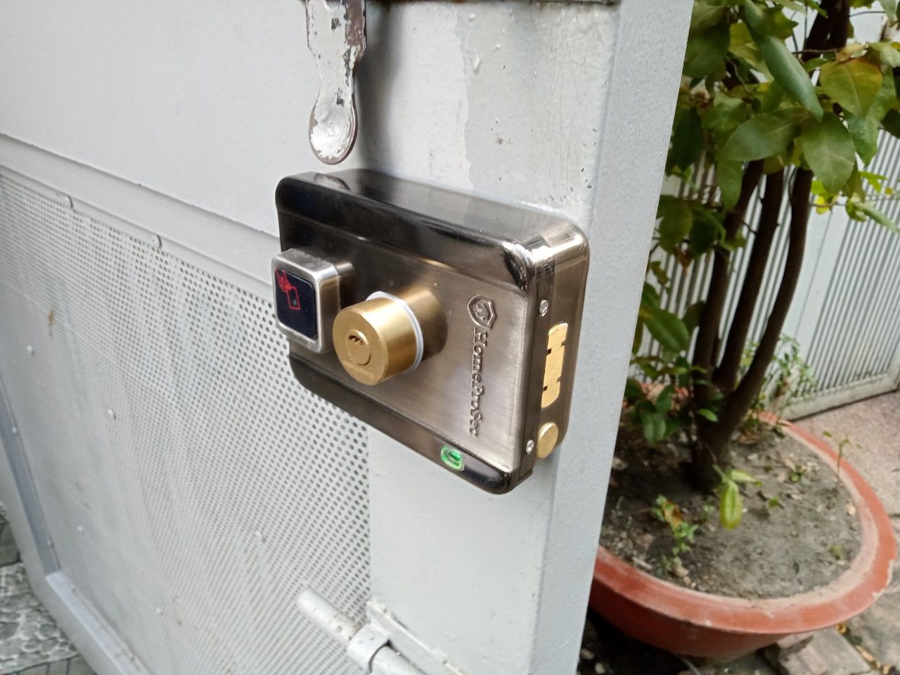 Khóa cổng sắt vân tay ngoài trời HPS- SLPLUS ( F19NP3 FULL)
