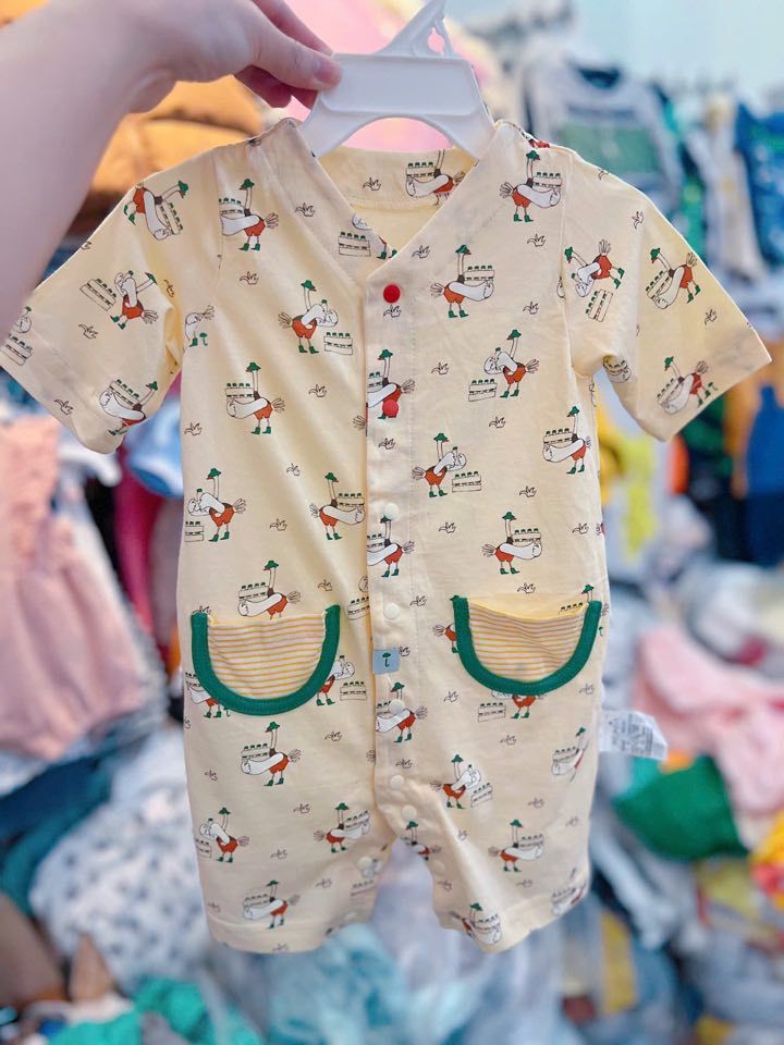 BODY ĐÙI XUẤT HÀN VÀNG HÌNH