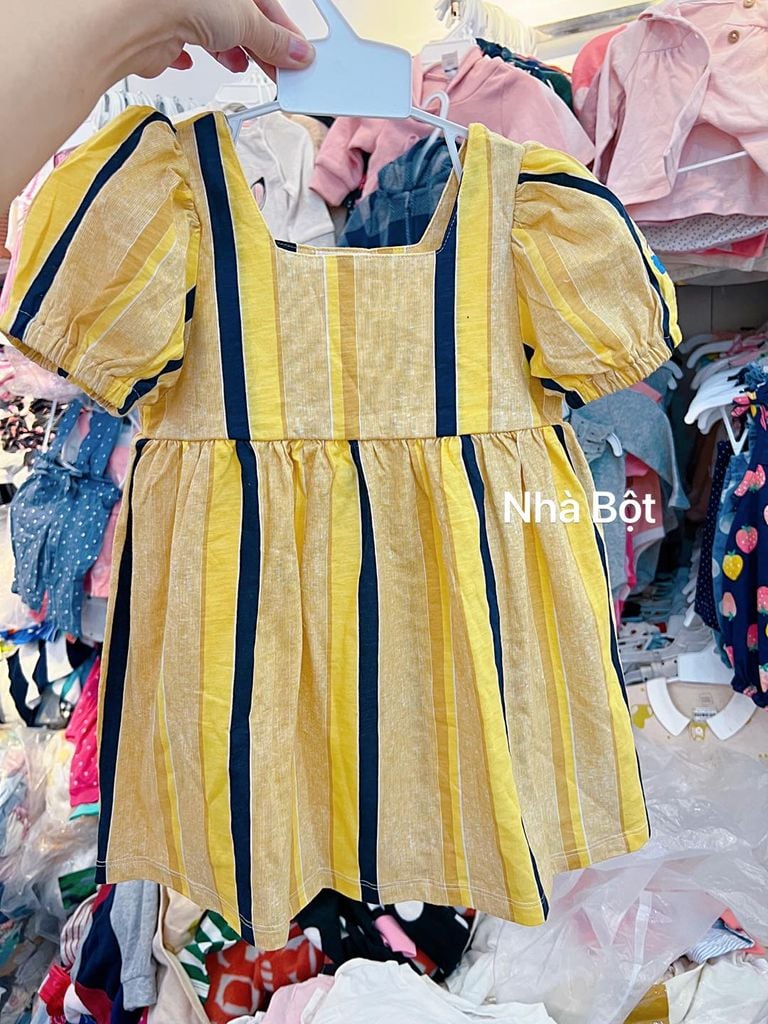 Đầm xuất hàn 270325 sọc vàng